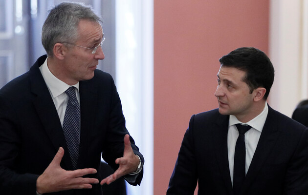 Зеленский и Столтенберг обсудили обострение ситуации на востоке Украины
