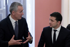 Зеленський і Столтенберг обговорили загострення ситуації на сході України 