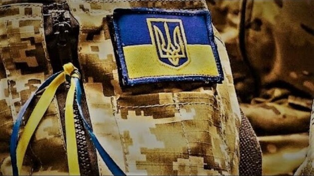 В Донбассе снова обстреляли украинские позиции — двое военных погибли 