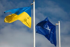 Пять стран НАТО обсудили усиление военной активности РФ на украинской границе