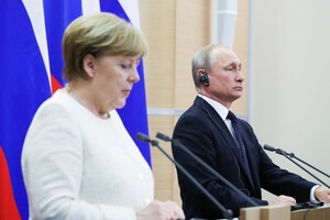 Меркель призвала Путина к деэскалации на востоке Украины. Кремль об этом умолчал