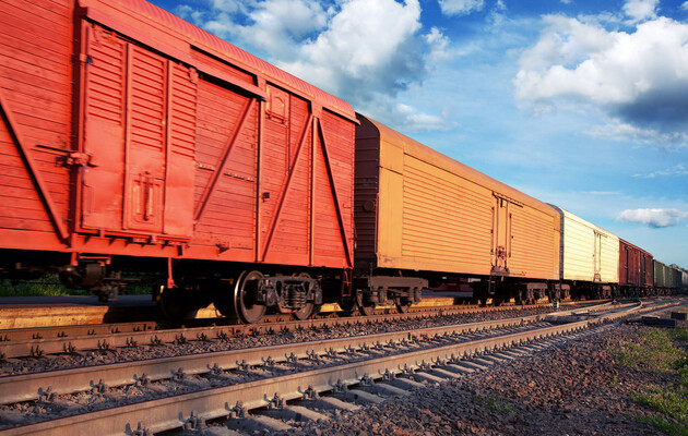Полиция пресекла незаконный ввоз в Украину 600 железнодорожных вагонов из РФ