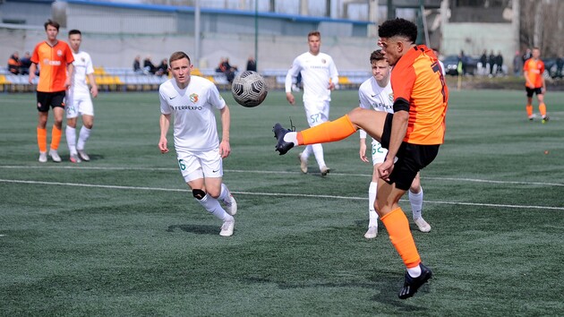 Контракт Тайсона действует до конца июня 2021 года