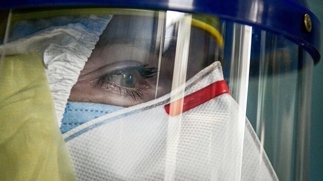 Коронавирус в Украине: за сутки диагностировали почти 8 тысяч новых случаев 