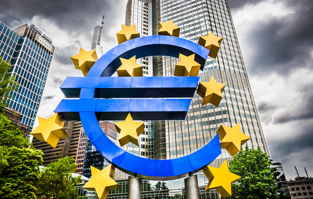 Європа рухається до нової фінансової кризи — Bloomberg