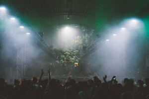 Фестиваль Ostrov объявил лайн-ап одной из сцен
