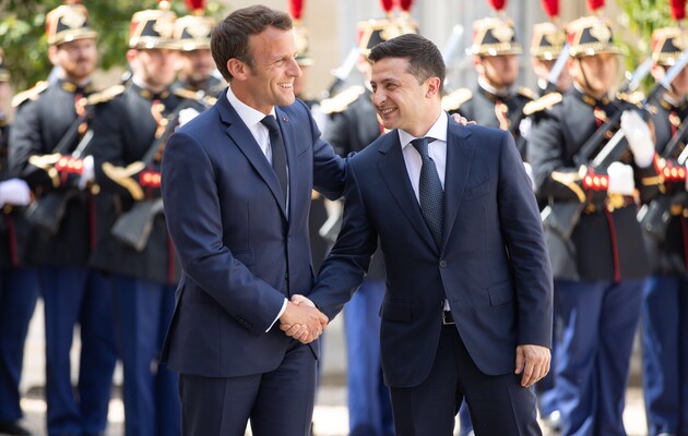 Накануне встречи Макрона и Зеленского: В МИД Франции не считают серьезной перспективу вступления Украины в Евросоюз
