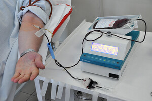 В Украине гомосексуальным людям разрешили быть донорами крови 