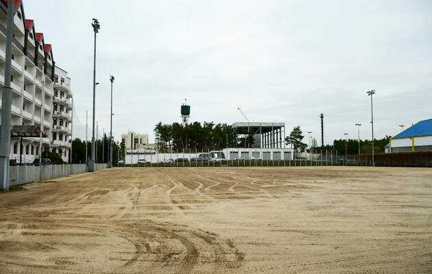 На базе клуба в Конча-Заспе началась модернизация