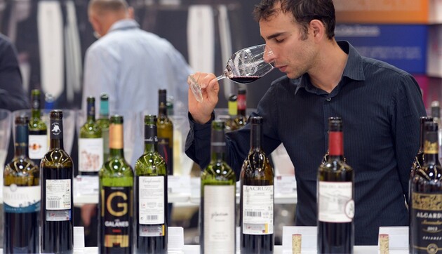 Из-за пандемии в мире рекордно упало потребление вина