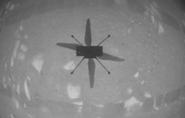 NASA показало відео першого польоту вертольота Ingenuity на Марсі 