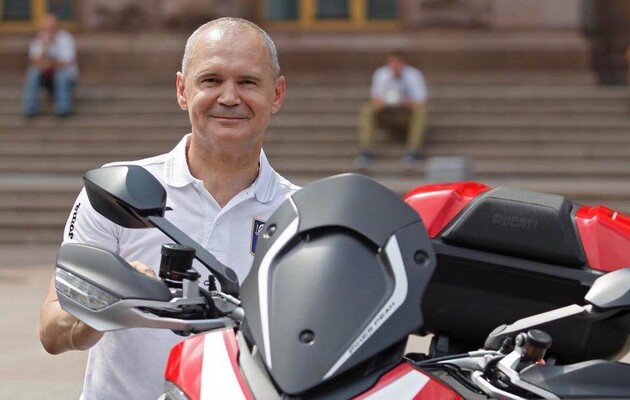 З Геннадієм Плісом підписали контракт на п'ять років