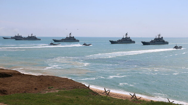 Росія на півроку закриває прохід для іноземних суден у трьох районах Чорного моря 