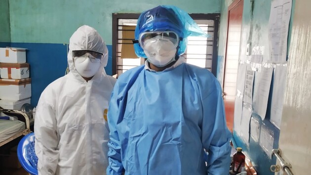 Спалах коронавірусу в Індії: 40 країн пообіцяли допомогти з киснем для ковідних хворих 
