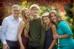 Билл Гейтс разводится с женой Мелиндой Гейтс после 27 лет совместной жизни