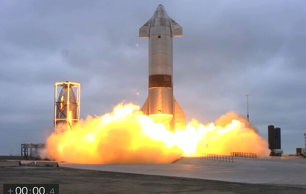 Прототип космического корабля Starship для миссий на Луну и Марс совершил полет и первую успешную посадку