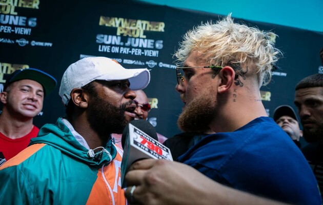 Мейвезер проведет бой с братом Джейка Пола