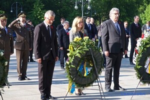 Україна домагається будівництва меморіалу українським жертвам нацизму у Берліні – посол Мельник