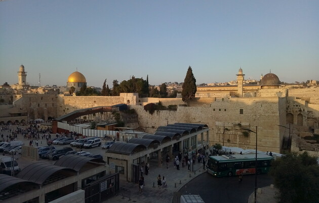 У Єрусалимі на Храмовій горі у результаті сутичок постраждали понад 200 осіб