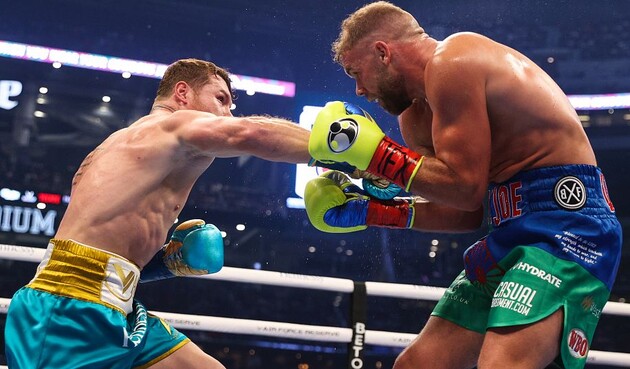  Сауль завоював титул WBO в суперсередній вазі