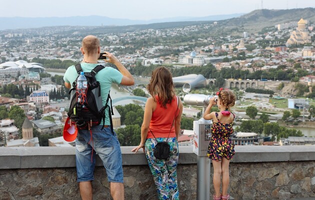 Греція відкриває туристичний сезон — Reuters