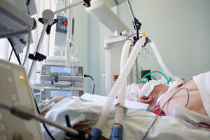 В Украине почти 3 тысячи новых больных ковидом за сутки 