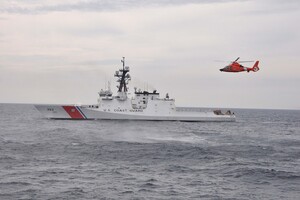 Росія не змогла завадити флагману морської охорони України та американському кораблю провести спільні маневри 