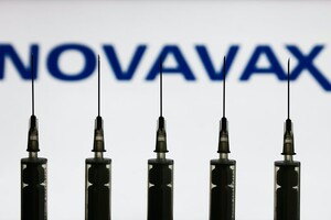 Украина может получить вакцину Novavax значительно позже обещанного срока 
