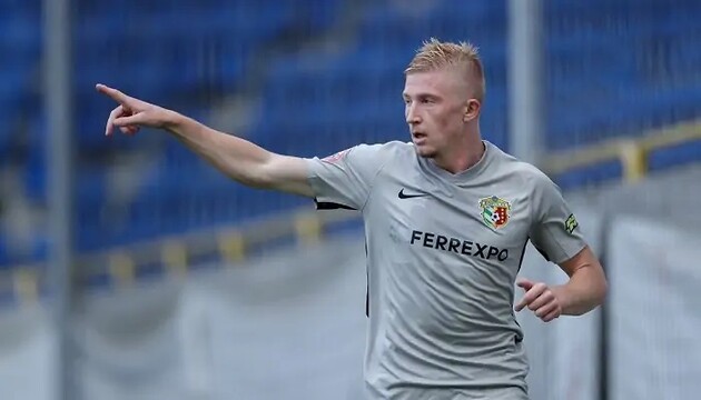 Кулач є вихованцем "Шахтаря"