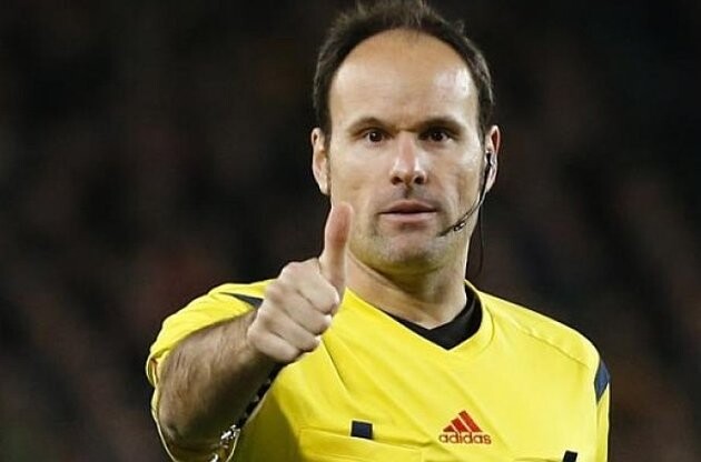  Лаос буде працювати на фіналі ЛЧ