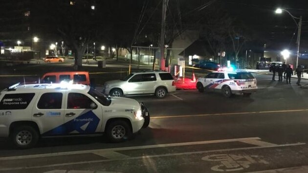 Стрельба в Торонто: неизвестный открыл огонь по пассажирам в автомобилях