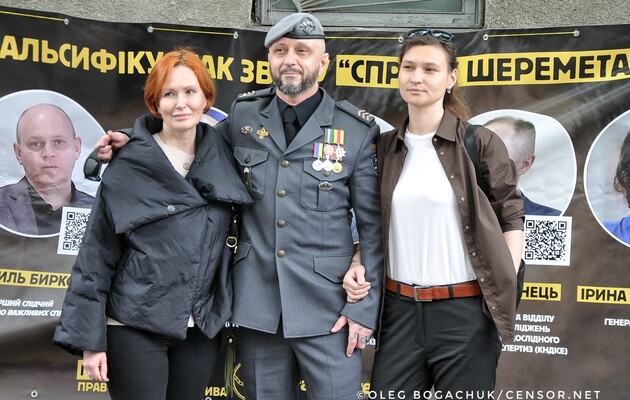 Андрей Антоненко пришел в суд в парадной форме Сил спецопераций