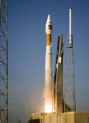 У США запустили ракету Atlas V зі супутником спостереження за ракетними нападами 
