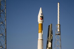 В США запустили ракету Atlas V со спутником слежения за ракетными нападениями