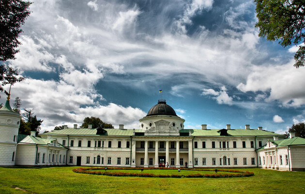 Палацово-парковий комплекс Качанівка в Чернігівській області відреставрують 
