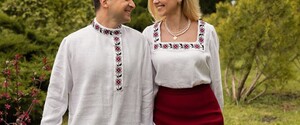 Дизайнер вишиванки Зеленського відповів на критику про російську косоворотку 