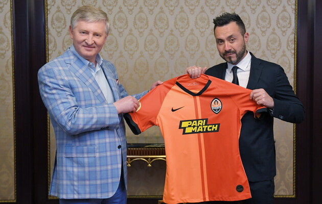 Президент "Шахтаря" Ахметов представив Де Дзербі