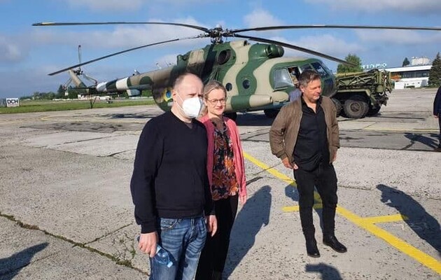 Голова партії Зелених Німеччини підтримав надання Україні оборонних видів озброєння – FAZ