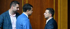 Зеленський зацікавився деклараціями помічників Разумкова, голова ВР пропонує приділити увагу й радникам президента