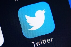 Twitter видалив повідомлення президента Нігерії за порушення правил 