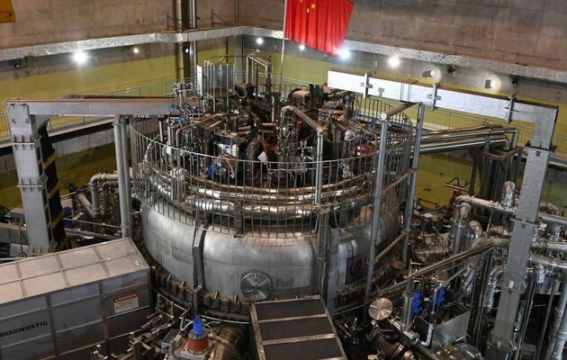 Китайське «штучне сонце» встановило новий рекорд термоядерного синтезу 