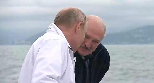 У НАТО показали «жовту картку» Путіну та Лукашенку 