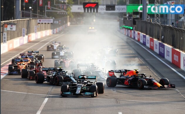 Формула-1: Перес выиграл Гран-при Азербайджана