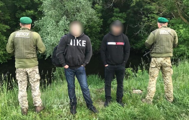 Двоє росіян заради відпочинку в Одесі незаконно потрапили до України 