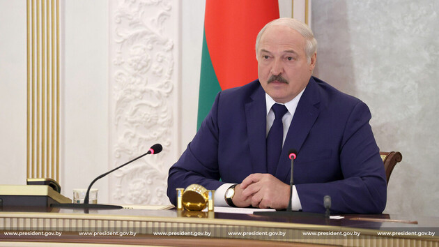 Лукашенко объявил государственным праздником день вторжения СССР в Польшу