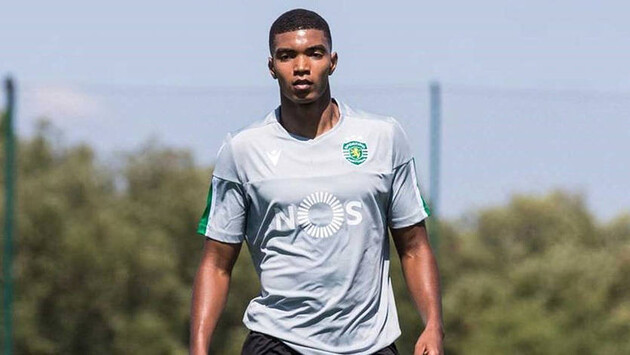 Иванилду выступал на правах аренды за "Альмерию"