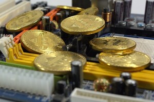 Цена Bitcoin выросла сразу на 16%