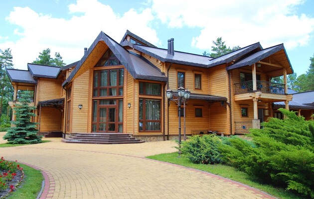 Резиденцию Януковича 