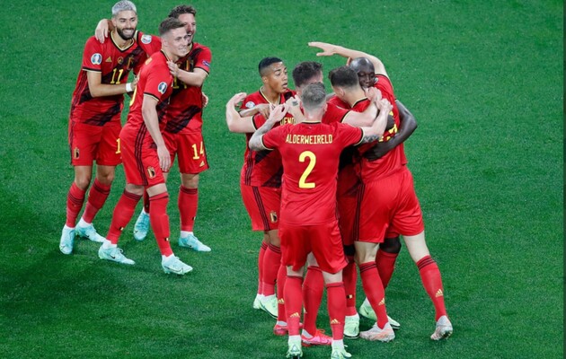 Евро-2020: Бельгия разгромила Россию, Финляндия обыграла Данию в возобновленном матче