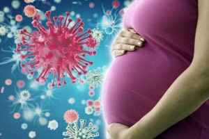 У МОЗ назвали ризики вакцинації від COVID вагітних і годуючих жінок